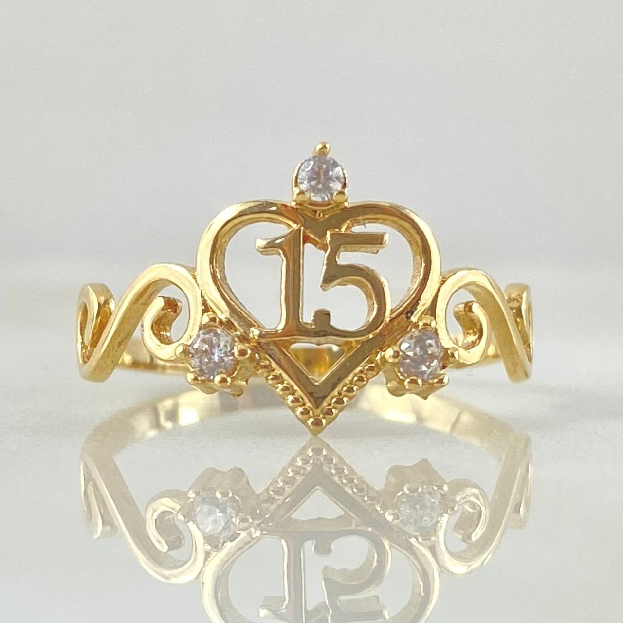 Ring 15s Twisted Crown 1.95gr / Size 6 1/2 / 18K Gold