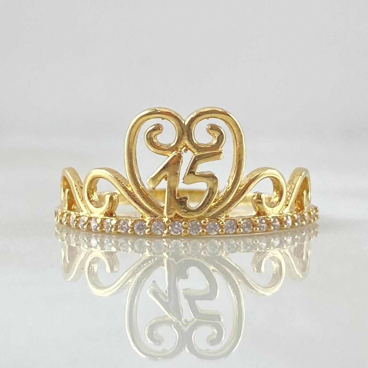 Ring 15s Swan Crown 1.8gr / Size 6 3/4 / 18K Gold