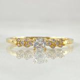 Solitaire Ring Four Sparks 1.6gr / Size 7 1/2 / 18K Gold
