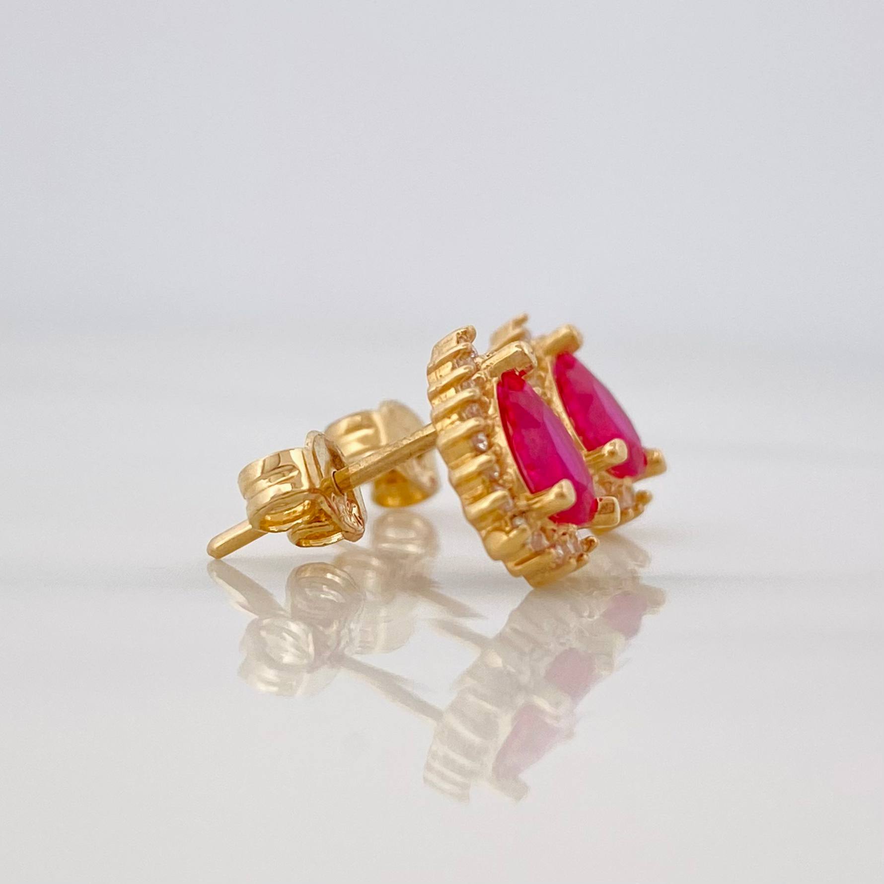 Topos Lagrima Tupido 2.1g / in / 7.2mm Oro Amarillo 18K