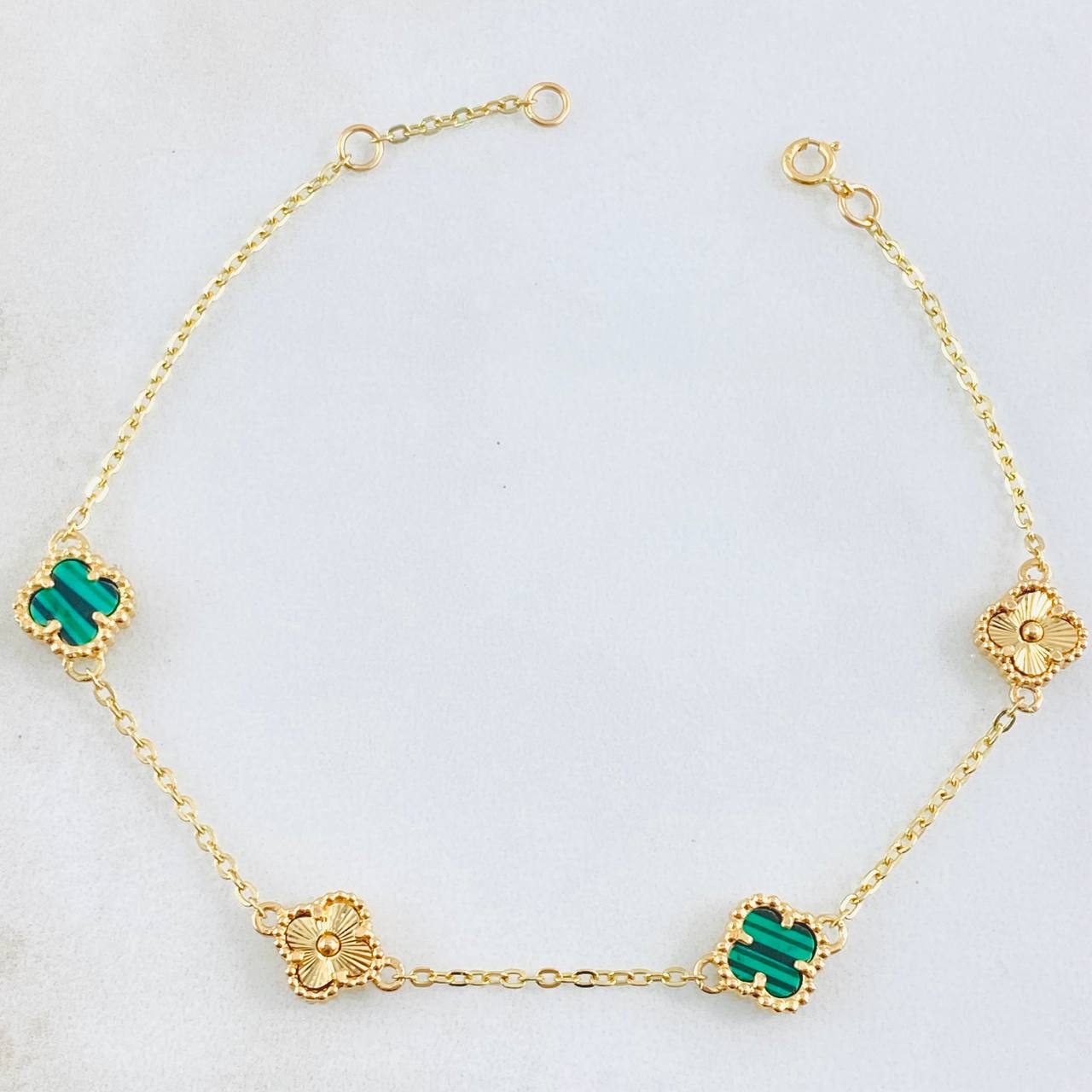 Clover Bracelet Green Malachite Diamond Cut 3.9gr / 7 1/2 in / 18K Gold +0$