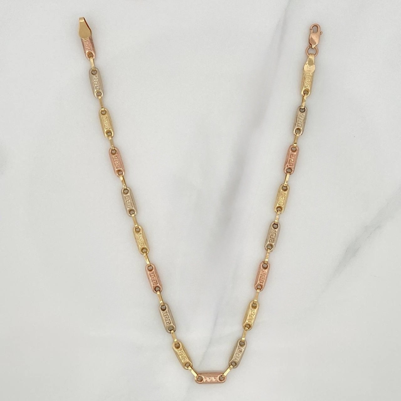 Rustic Tribal Anklet 4.25 g / 9 3/4 in / 3.3 mm Three Golds 18K