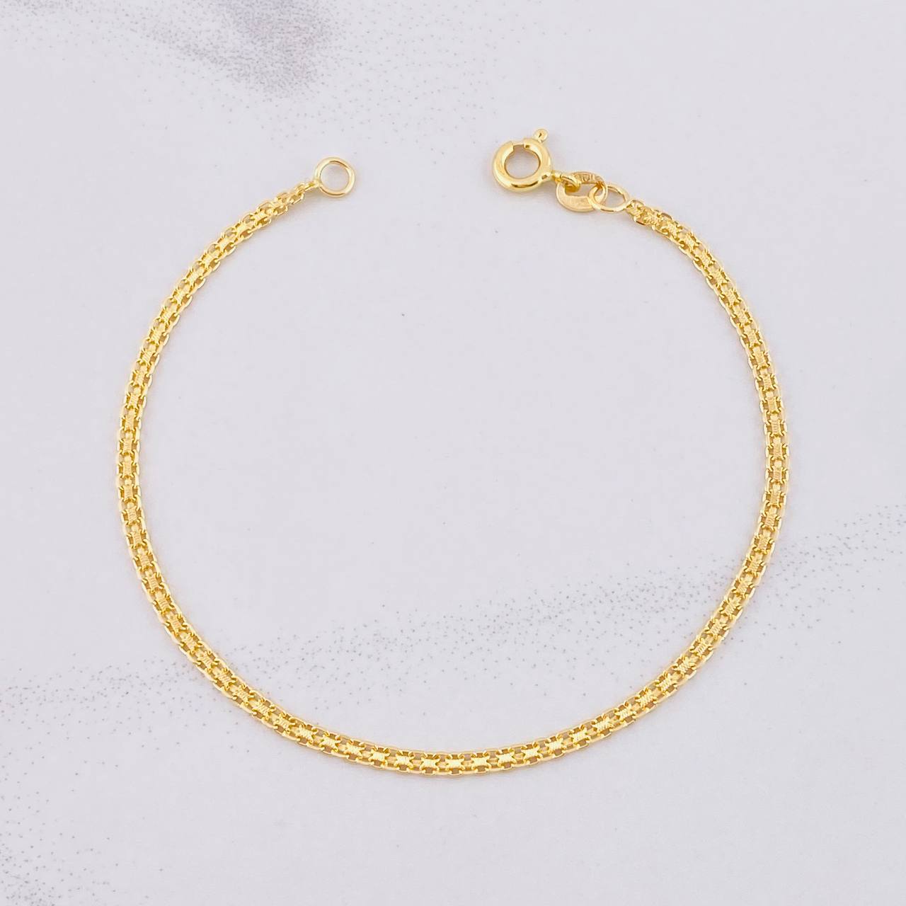 Bismark Bracelet 1.9g / 7 1/4 in / 2.2mm Yellow Gold 18K