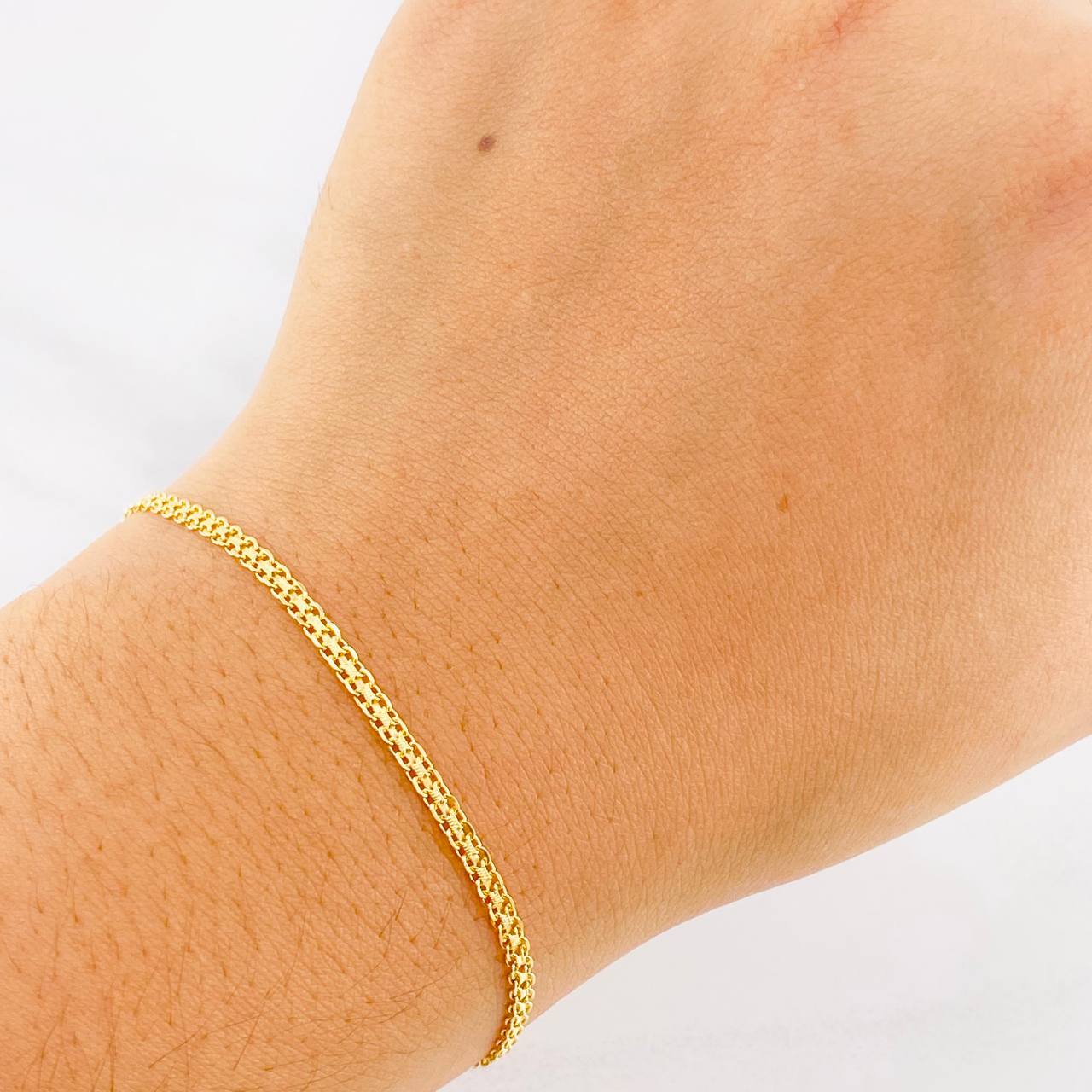Bismark Bracelet 1.9g / 7 1/4 in / 2.2mm Yellow Gold 18K