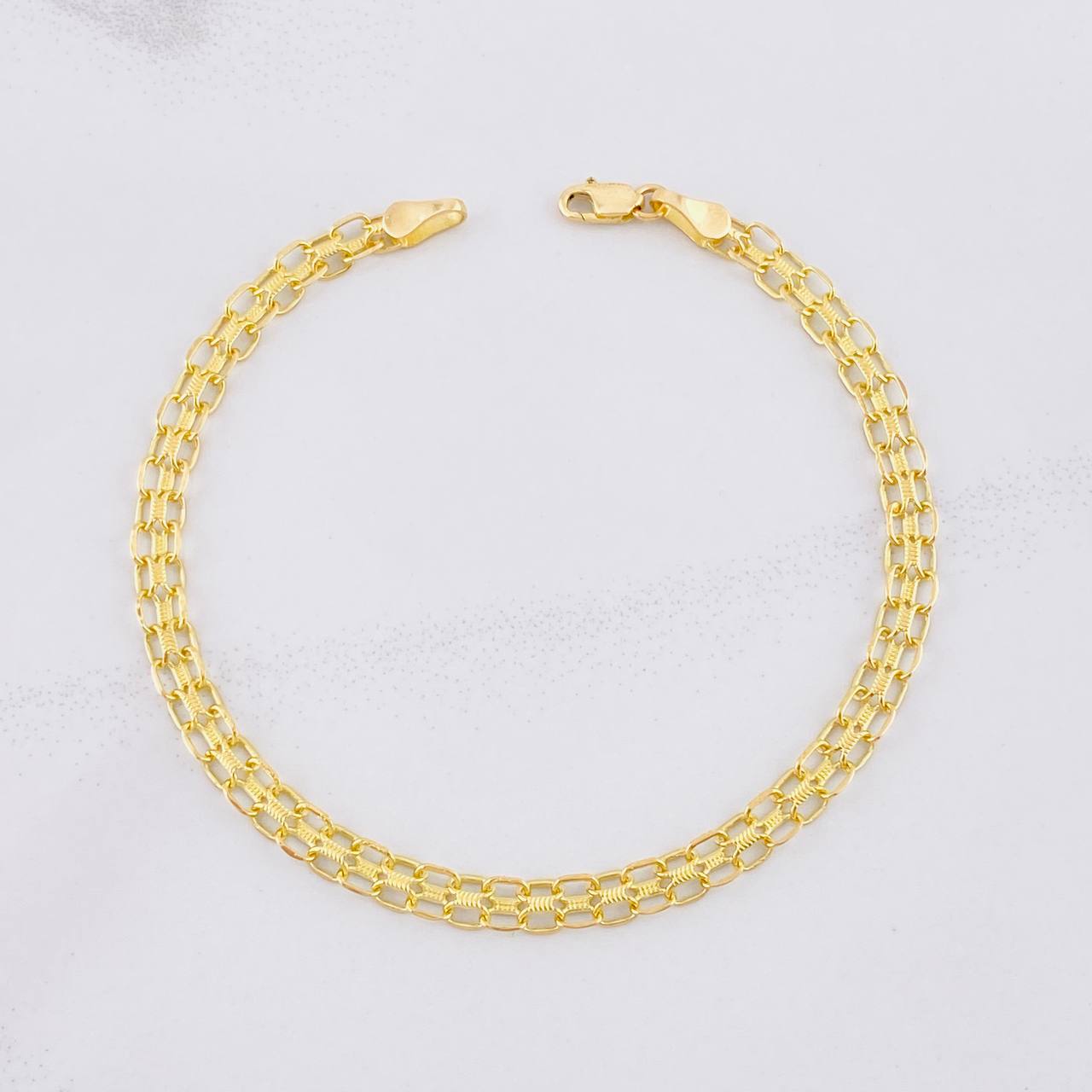 Pulso Chino 4.2g / 7 3/4 in / 4.3mm Oro Amarillo 18K