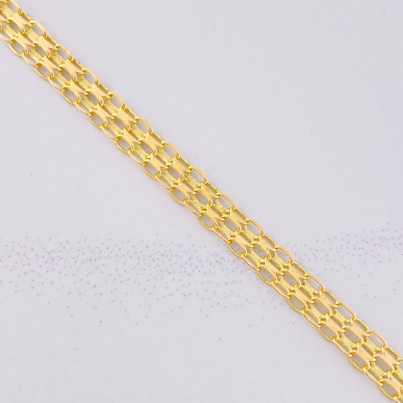Pulso Chino 5g / 8 1/4 in / 5.1mm Oro Amarillo 18K