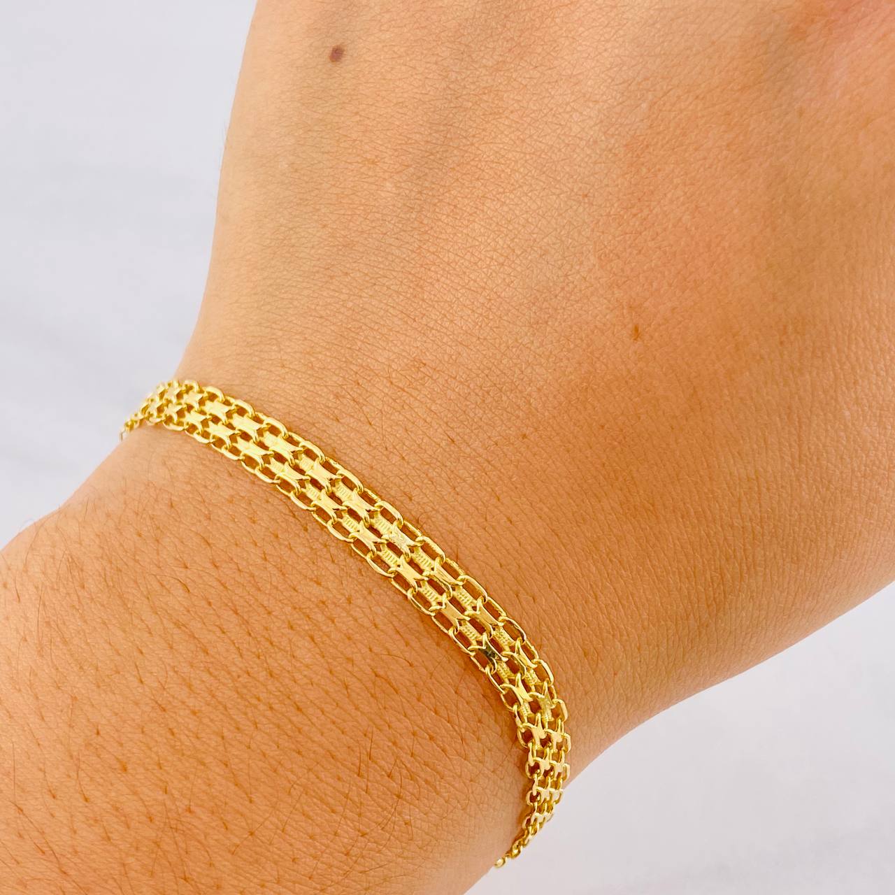 Pulso Chino 5g / 8 1/4 in / 5.1mm Oro Amarillo 18K