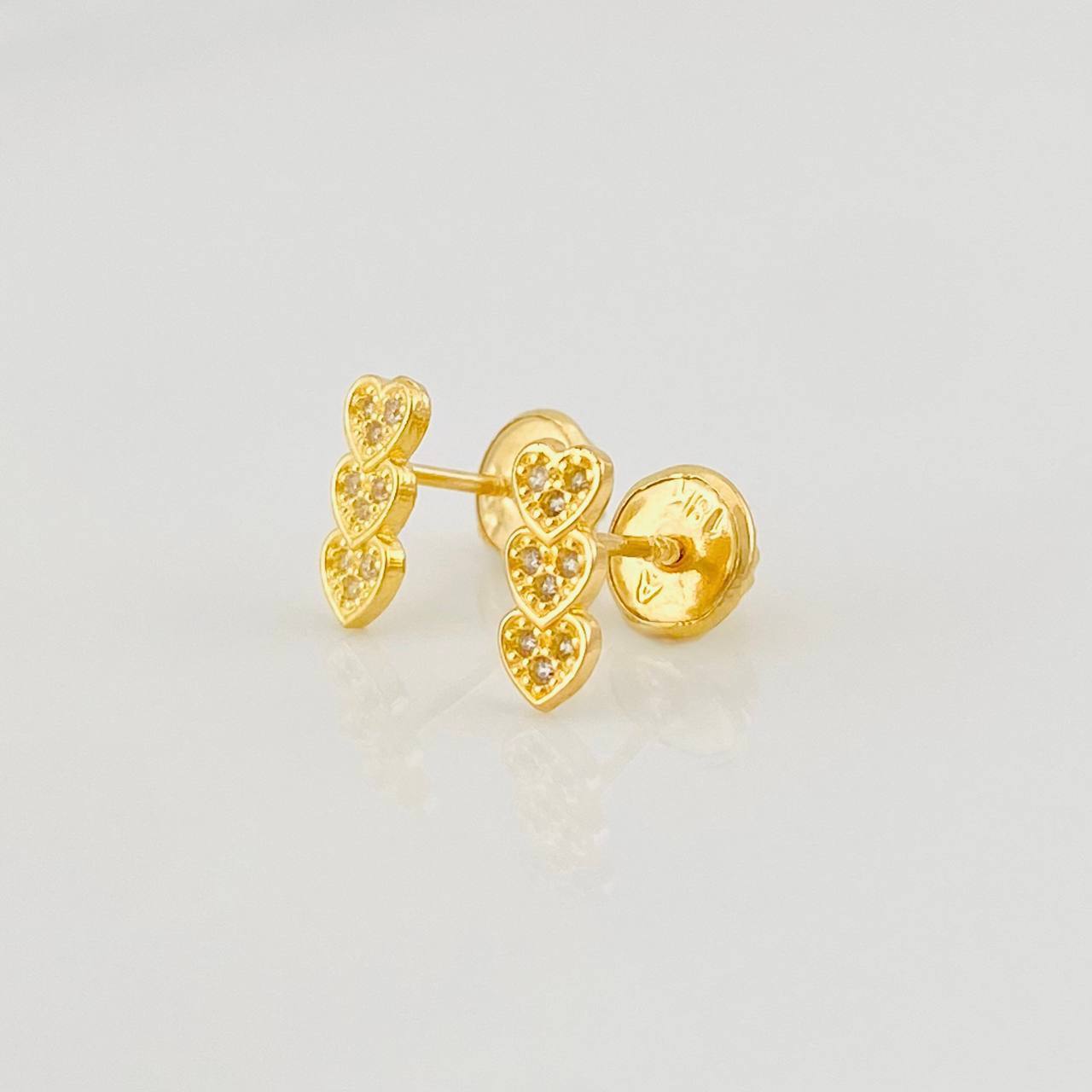 Stud Earrings Hearts 0.8g / in / 8mm Yellow Gold 18K