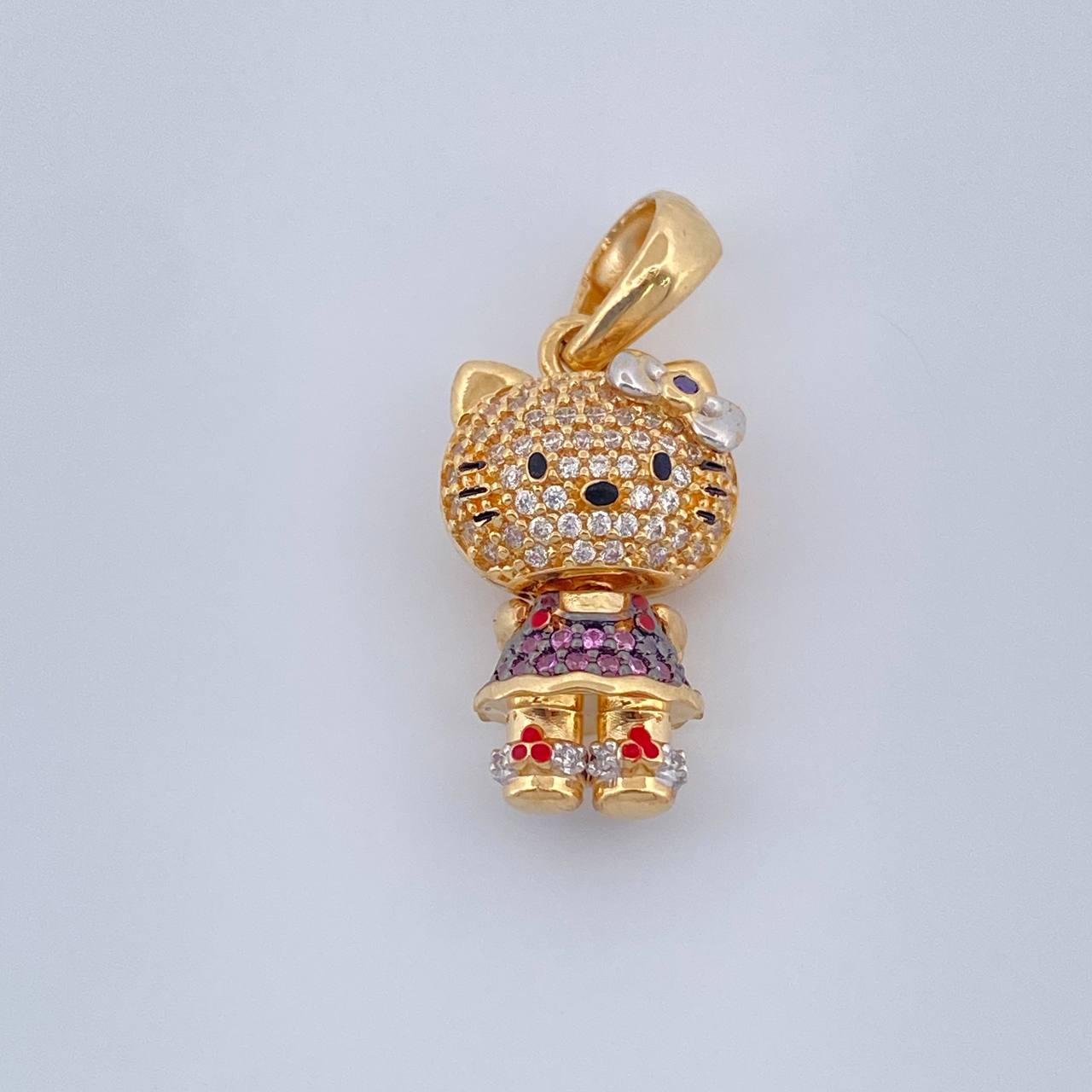 Dije Gata 4.75gr / 1 in / Tres Oros 18K %