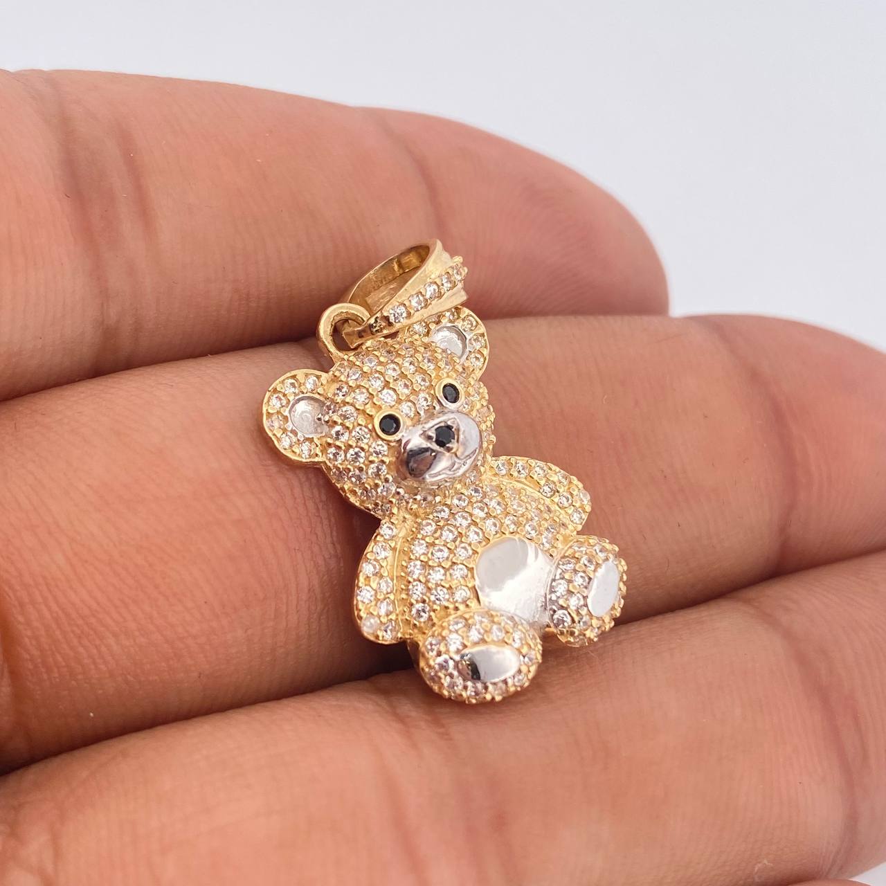 Dije Oso 4.95gr / 1 1/4 in / Dos Oros Amarillo Blanco 18K %