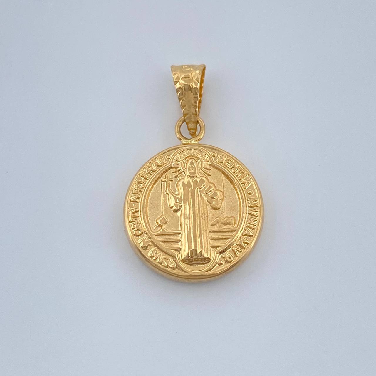 Dije San Benito 0.95gr / 3/4 in / Oro Amarillo 18K %