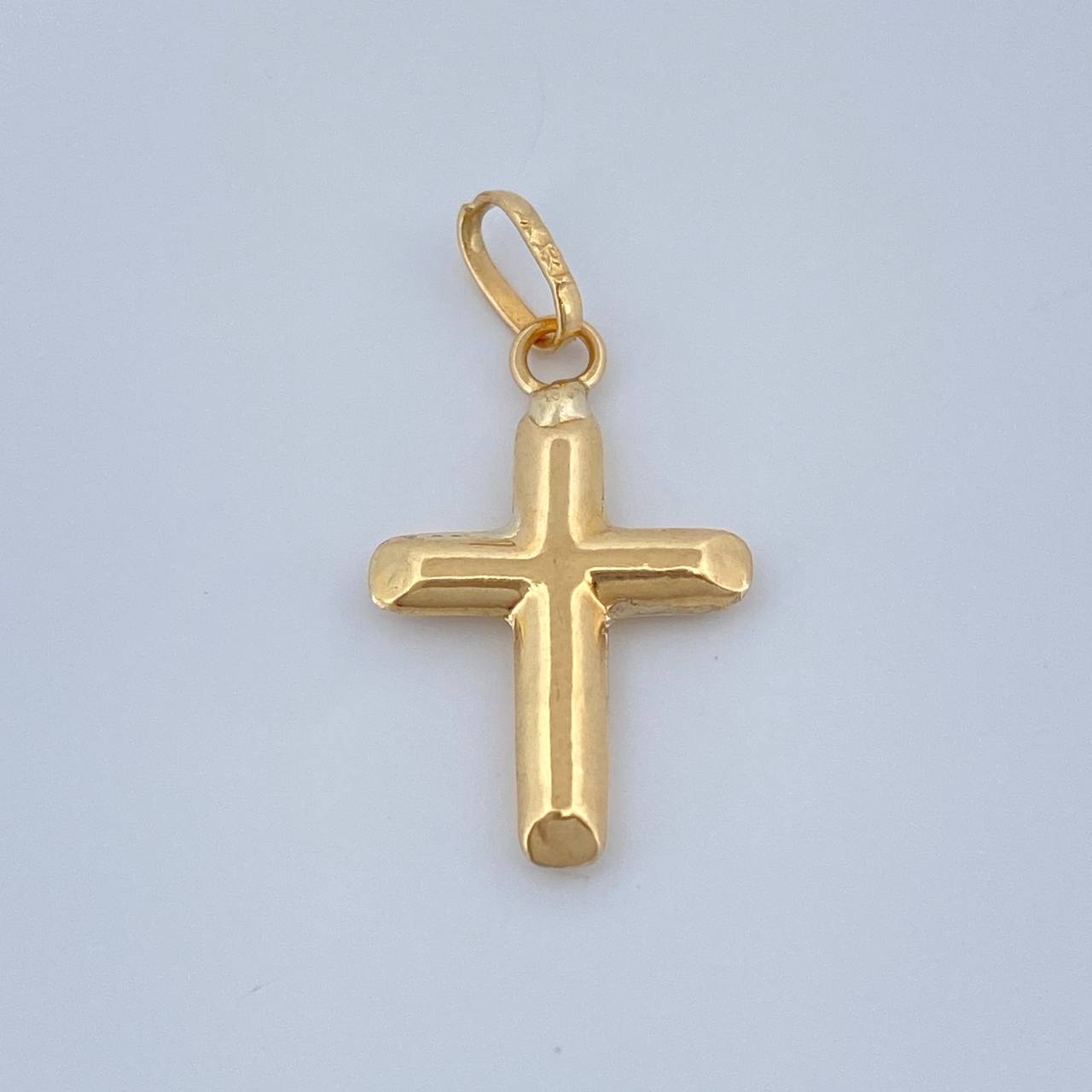 Dije Cruz 0.4gr / 3/4 in / Oro Amarillo 18K %