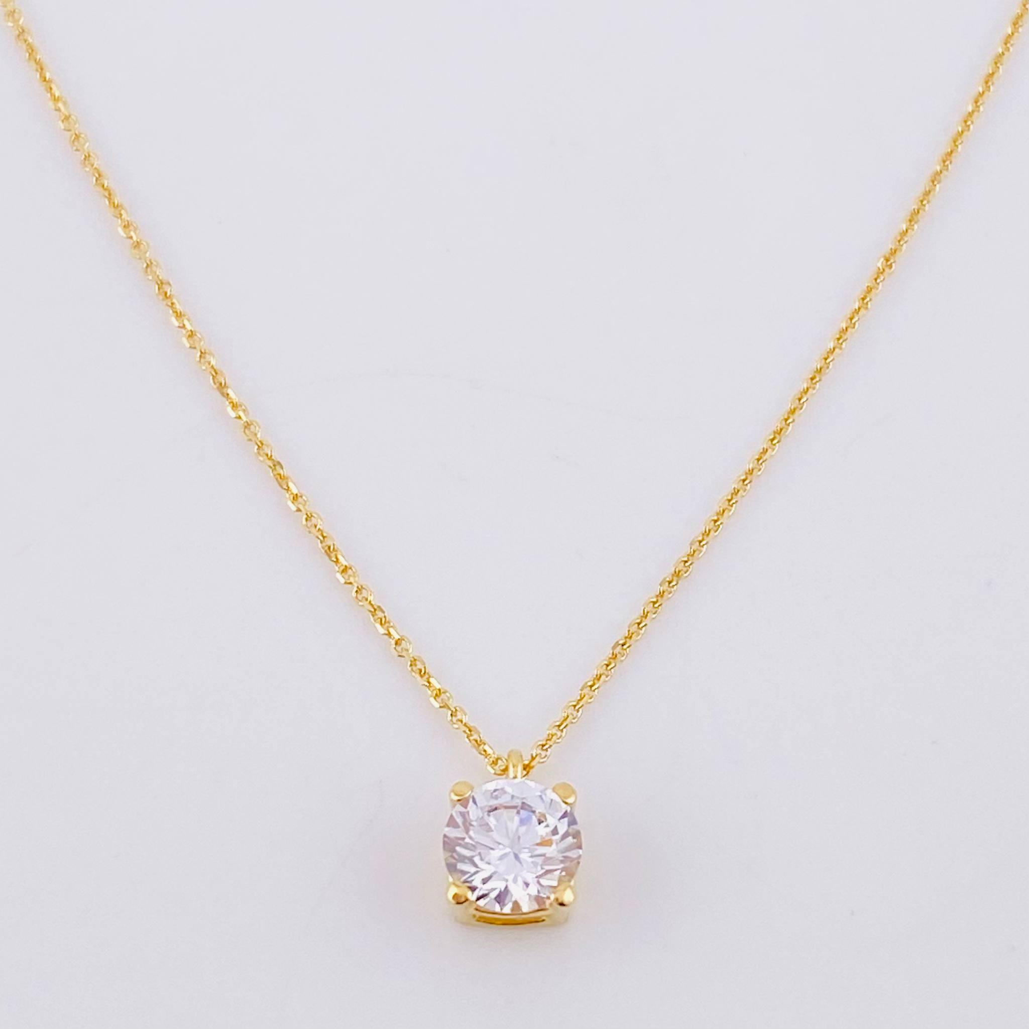 Cadena Aro Seguido Dije Cuatro Garras 2.15g / 17 3/4 in / 0.9mm Oro Amarillo 18K