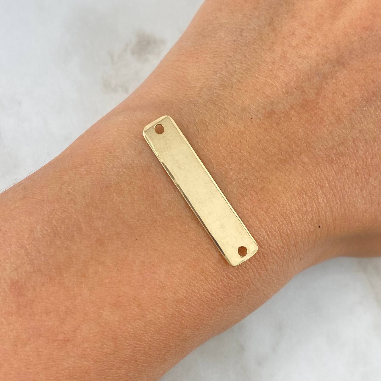 Charm Rectangular Plate 0.9gr / 30mm*6mm Sharp Edges Yellow Gold