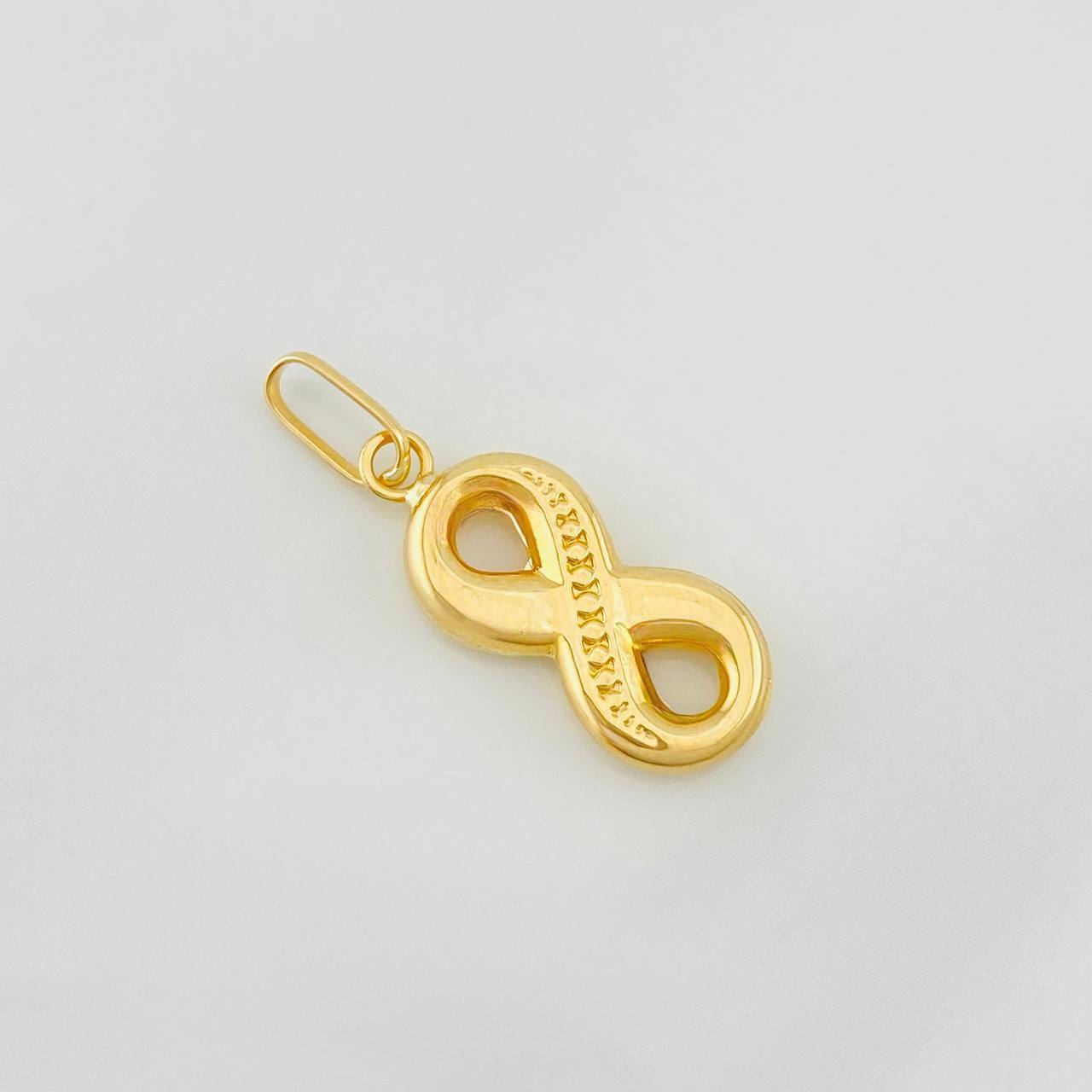 Dije Infinito 0.6g / 1 in Oro Amarillo 18K