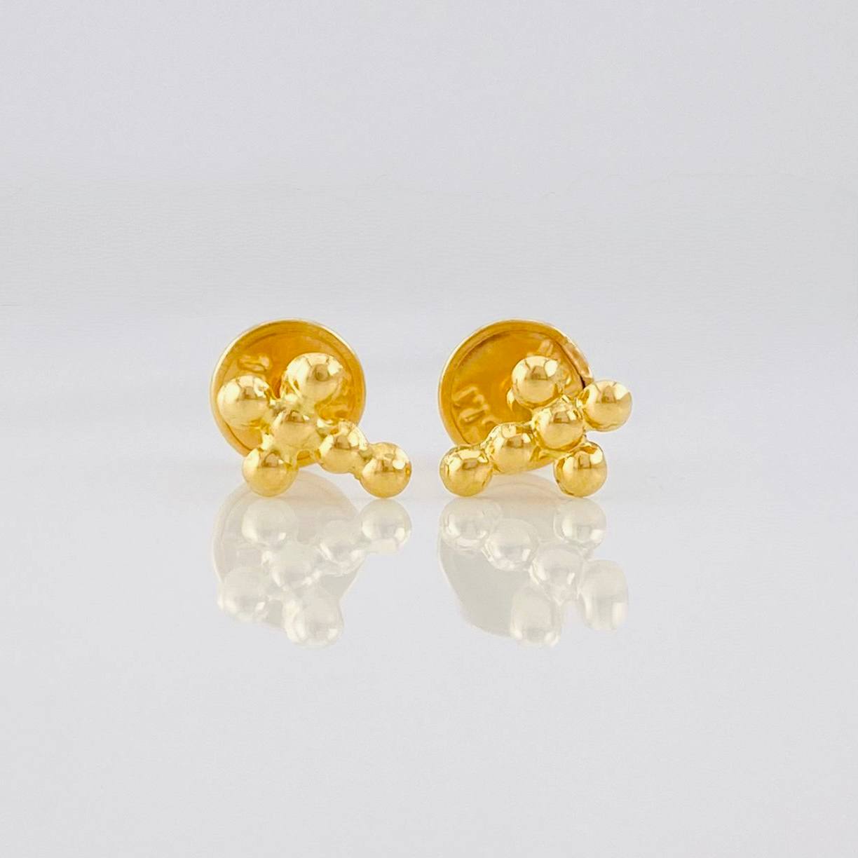 Stud Earrings Cross 0.45g / in / 6.8mm Yellow Gold 18K