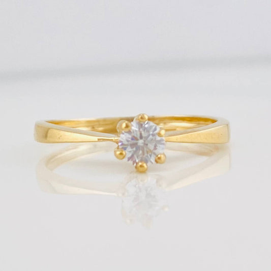 Solitaire Ring 1.9g / T6 3/4 Yellow Gold 18K