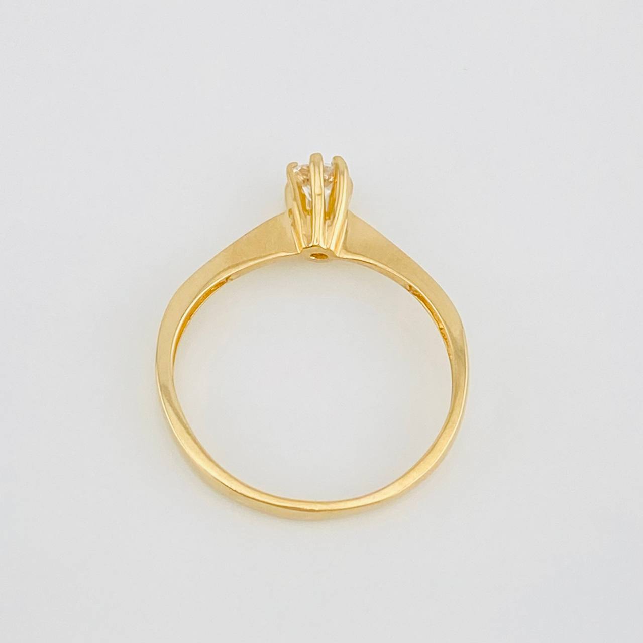 Anillo Solitario 1.9g / T6 3/4 Oro Amarillo 18K