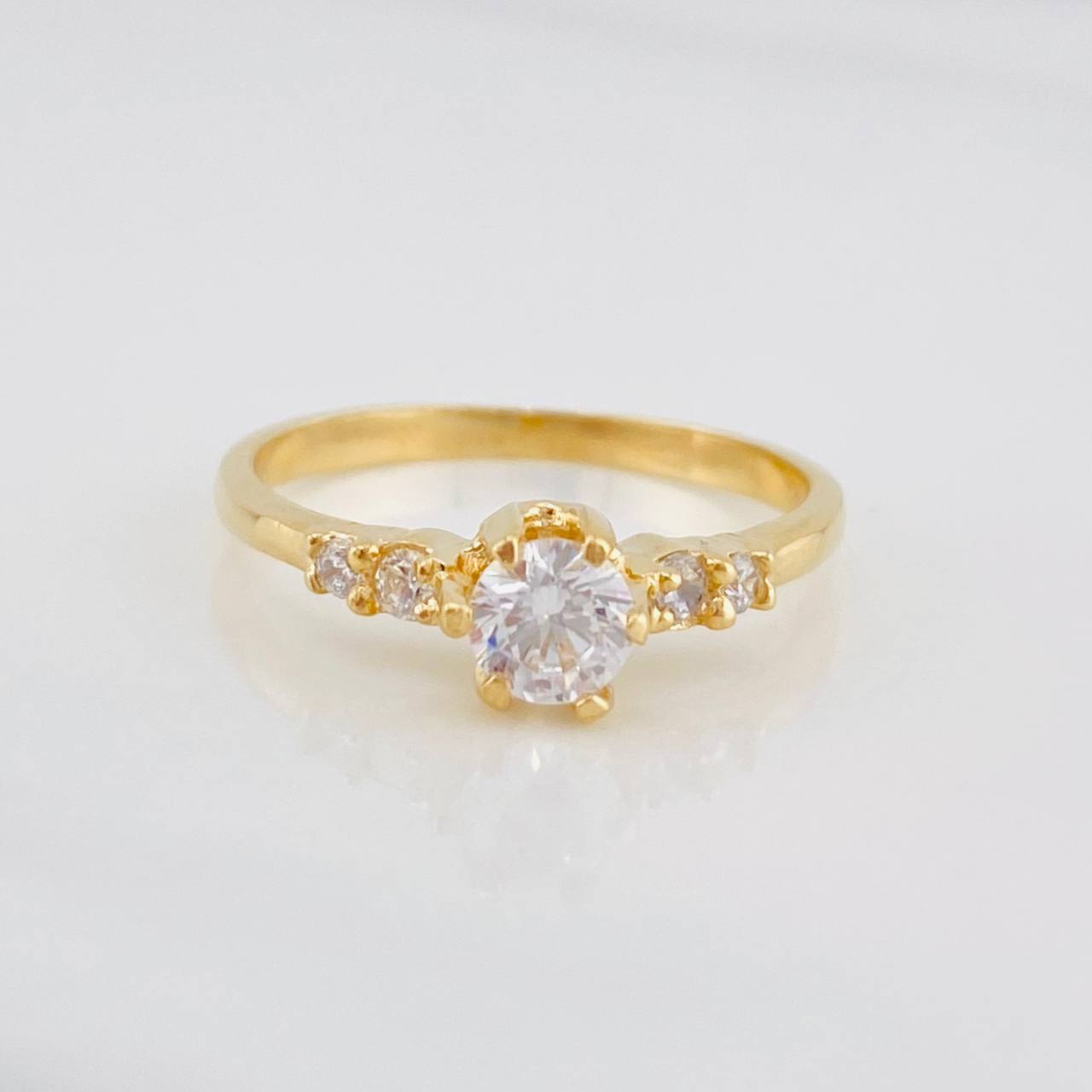 Anillo Solitario Churumbela 2.6g / T6 1/2 Oro Amarillo 18K