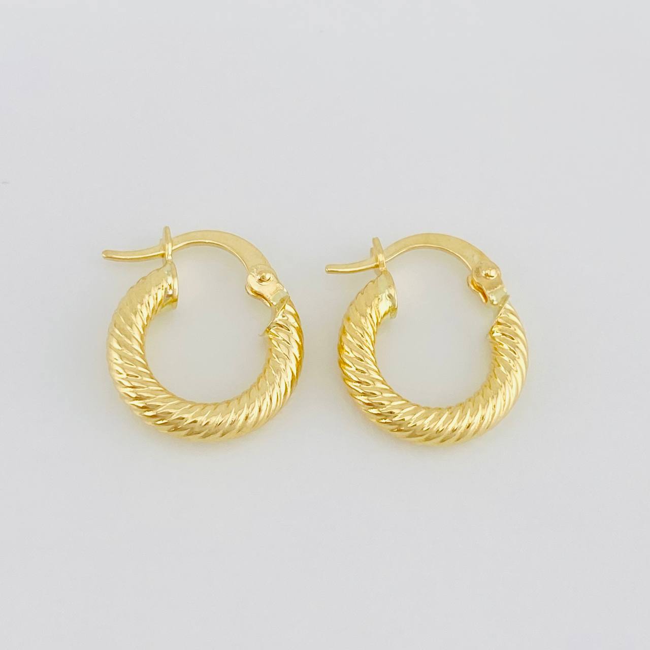 Candongas Raquel 1.7g / 3/4 in Oro Amarillo 18K