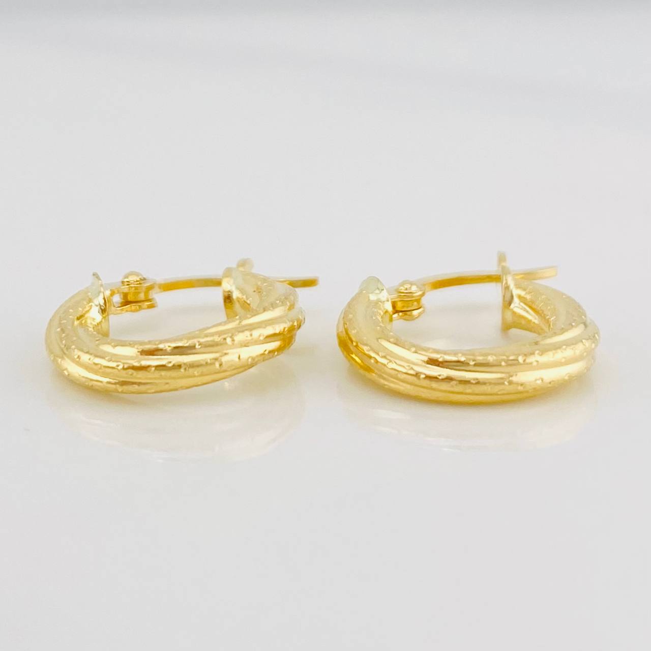 Candongas Lola 1.45g / 3/4 in Oro Amarillo 18K
