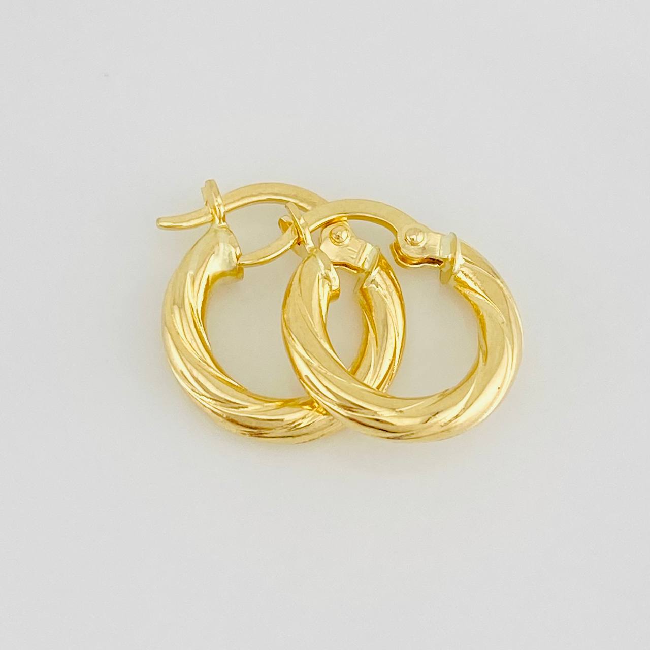 Candongas Mary 1.35g / 1/2 in Oro Amarillo 18K