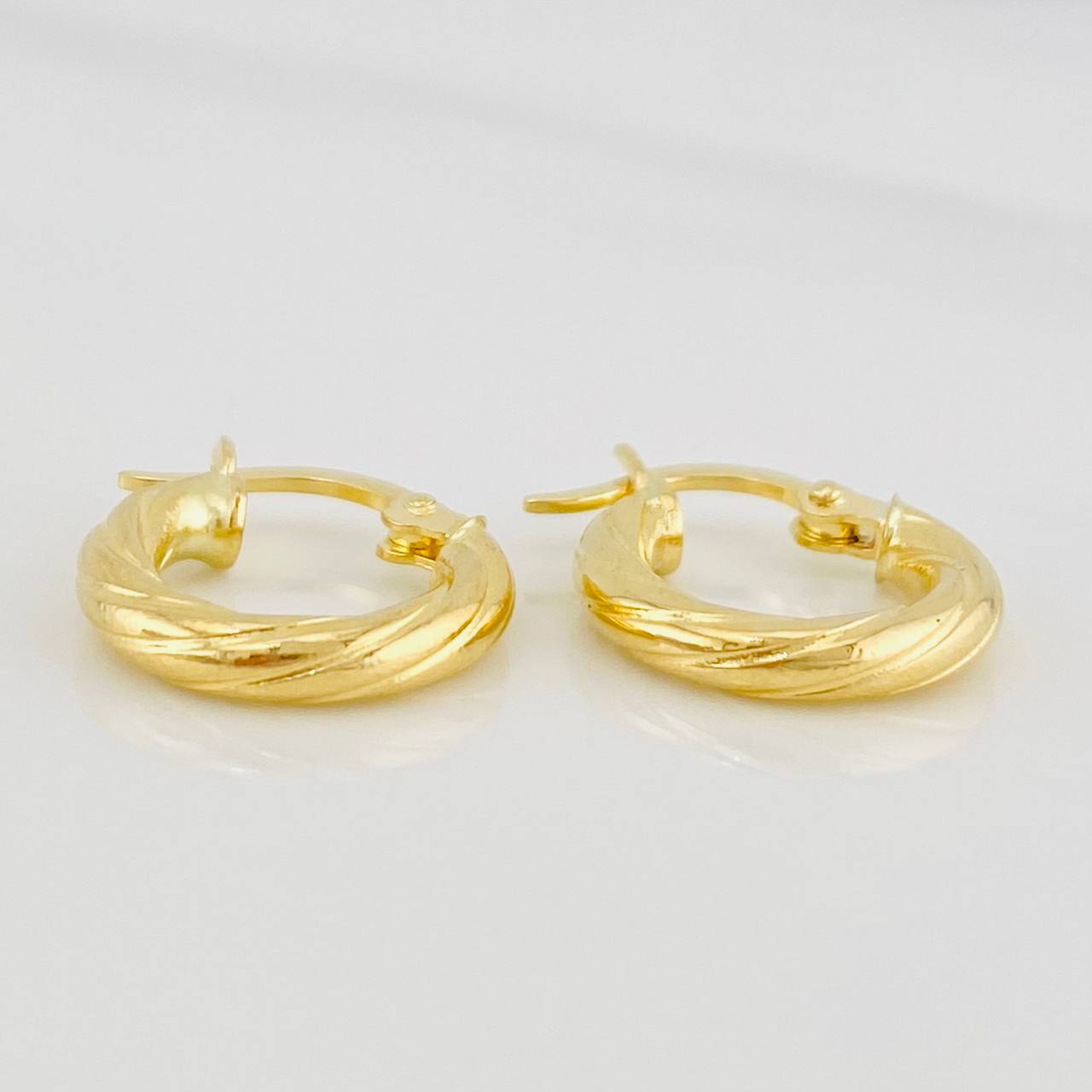 Candongas Mary 1.35g / 1/2 in Oro Amarillo 18K