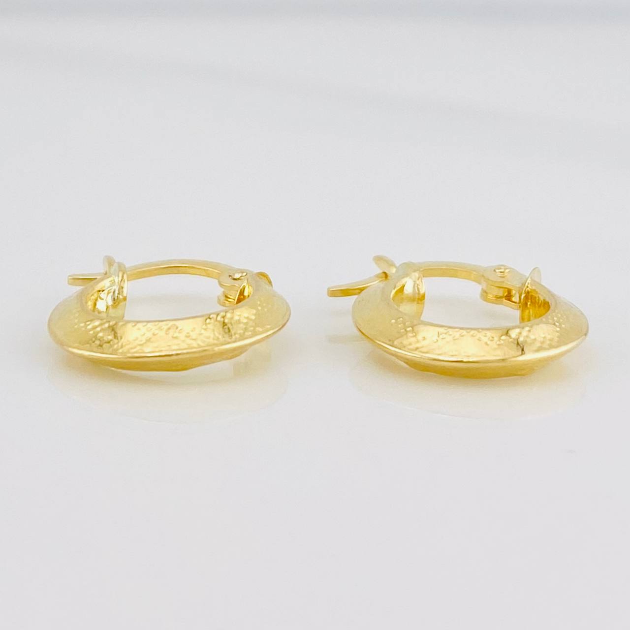 Candongas Emi 1.35g / 1/2 in Oro Amarillo 18K