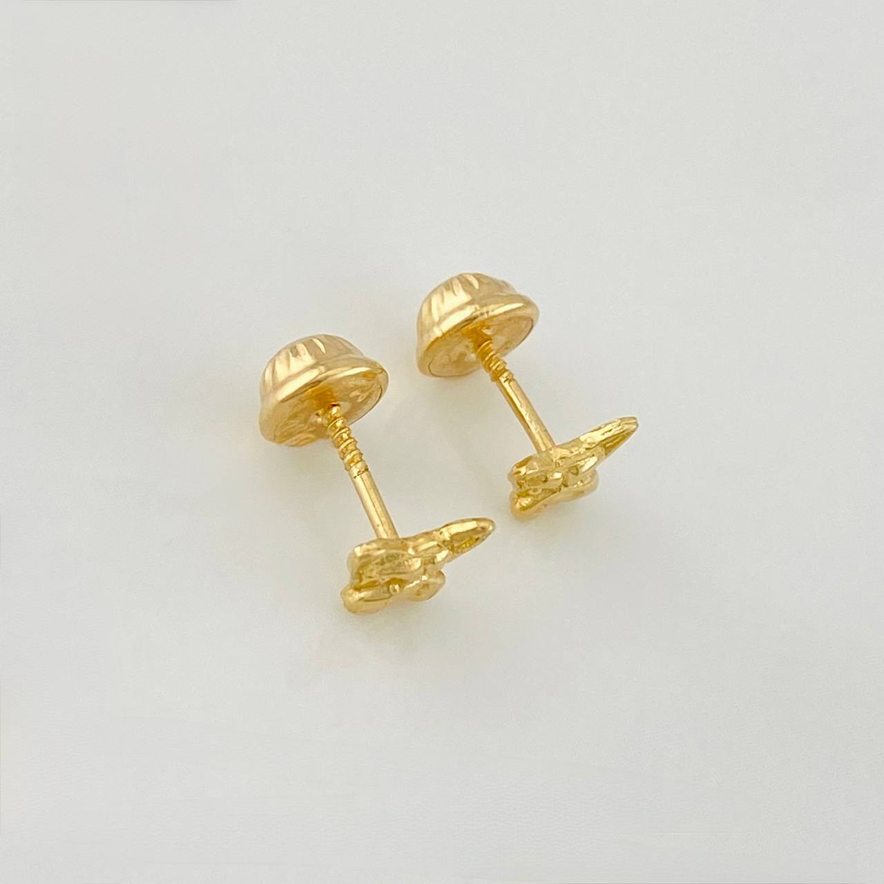 Stud Earrings Dog Face 0.95g / in / 5.8mm Yellow Gold 18K
