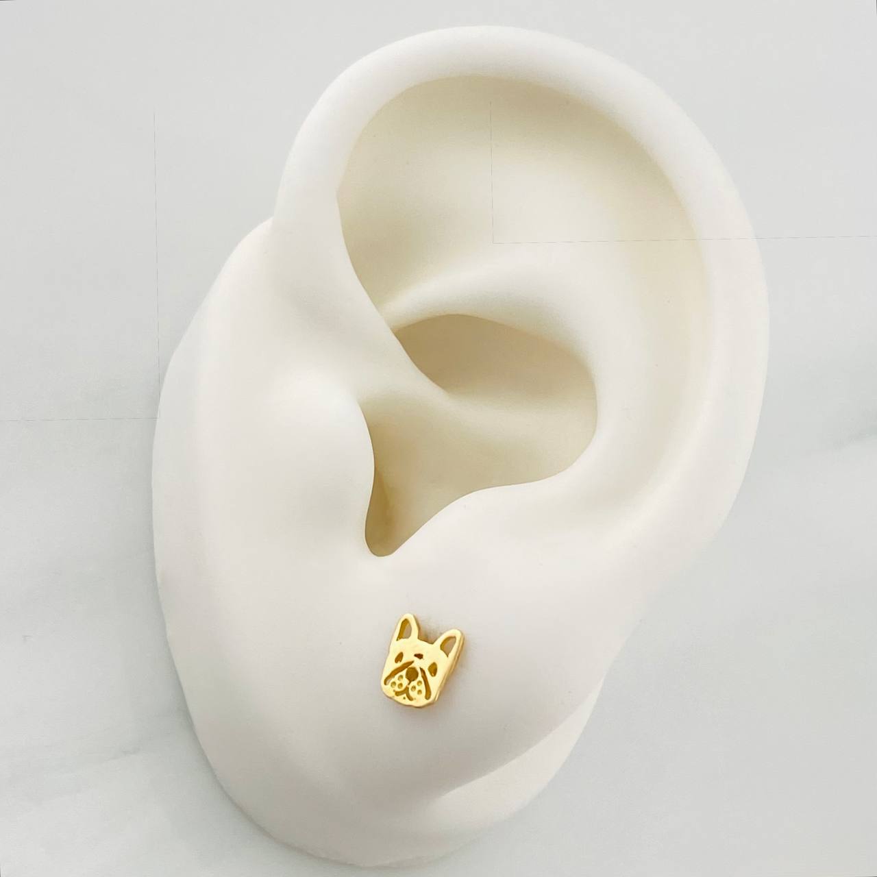 Stud Earrings Dog Face 0.75g / in / 6mm Yellow Gold 18K