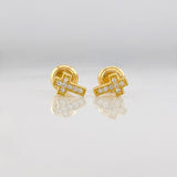 Stud Earrings Cross 0.75g / in / 7mm Yellow Gold 18K