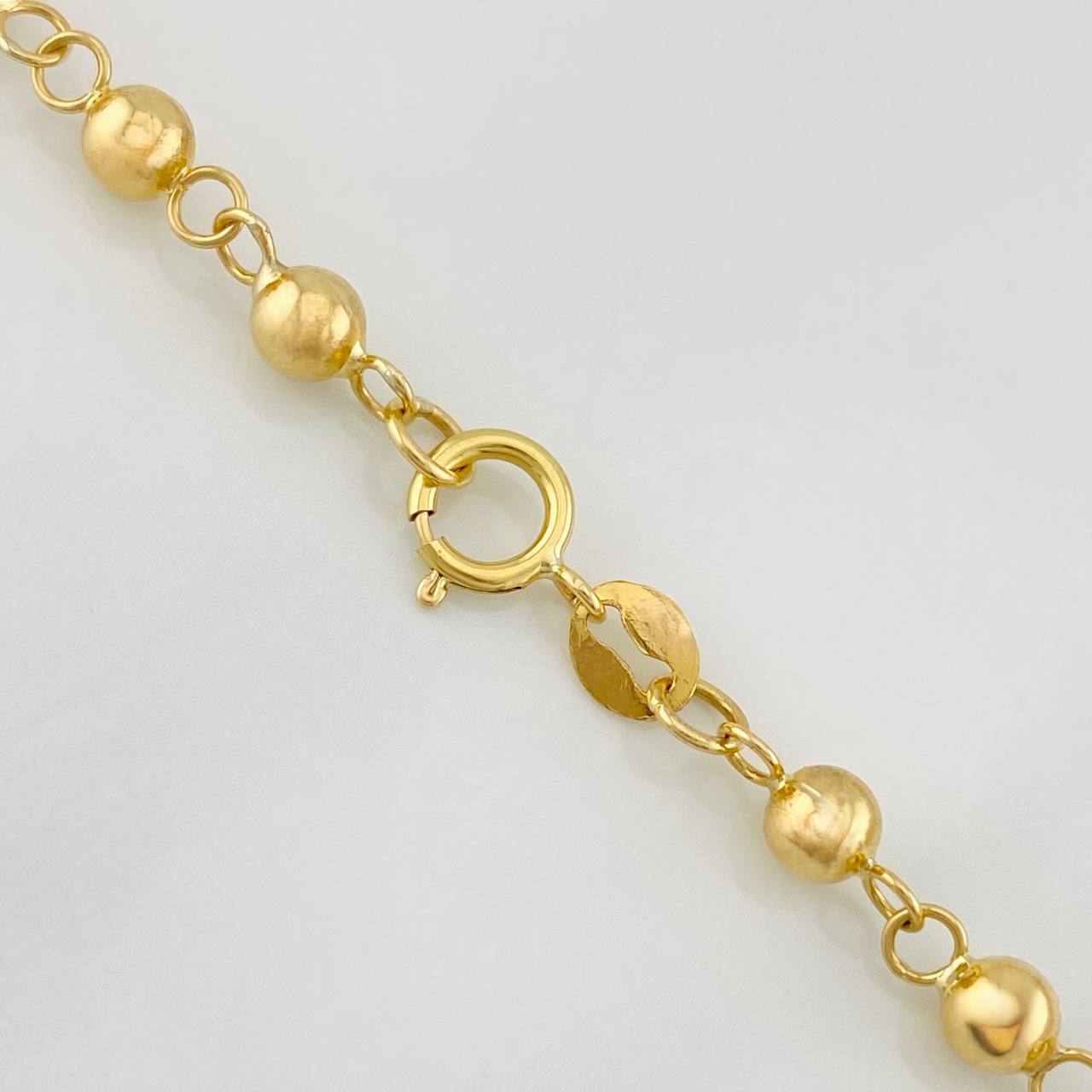 Rosario Virgen Milagrosa 7.45g / 18 in / 4mm Oro Amarillo 18K