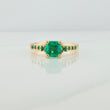 Anillo Cuadrado Esmeraldas 82 pts 4.3gr / T7 / Oro Amarillo 18K %