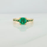 Anillo Cuadrado Esmeraldas 82 pts 4.3gr / T7 / Oro Amarillo 18K %
