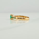 Anillo Cuadrado Esmeraldas 82 pts 4.3gr / T7 / Oro Amarillo 18K %