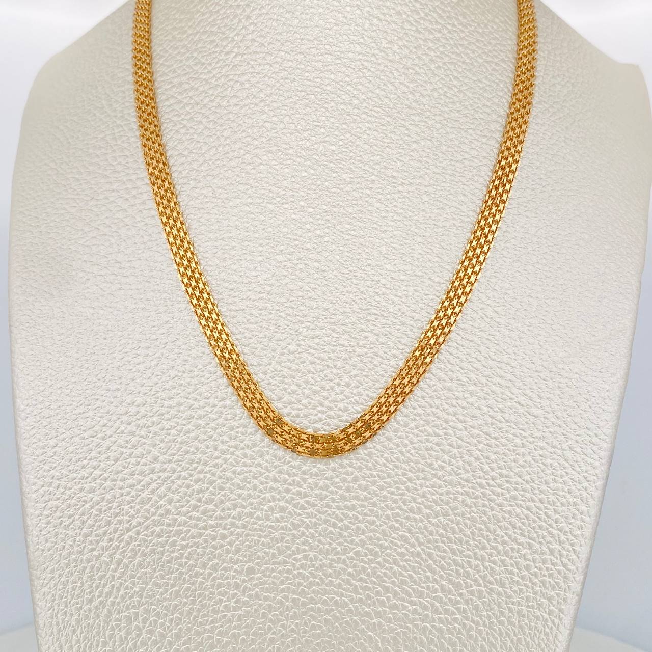 Cadena China 13.7gr / 21 3/4 in / 4mm Oro Amarillo Nac.Esp. 18K &