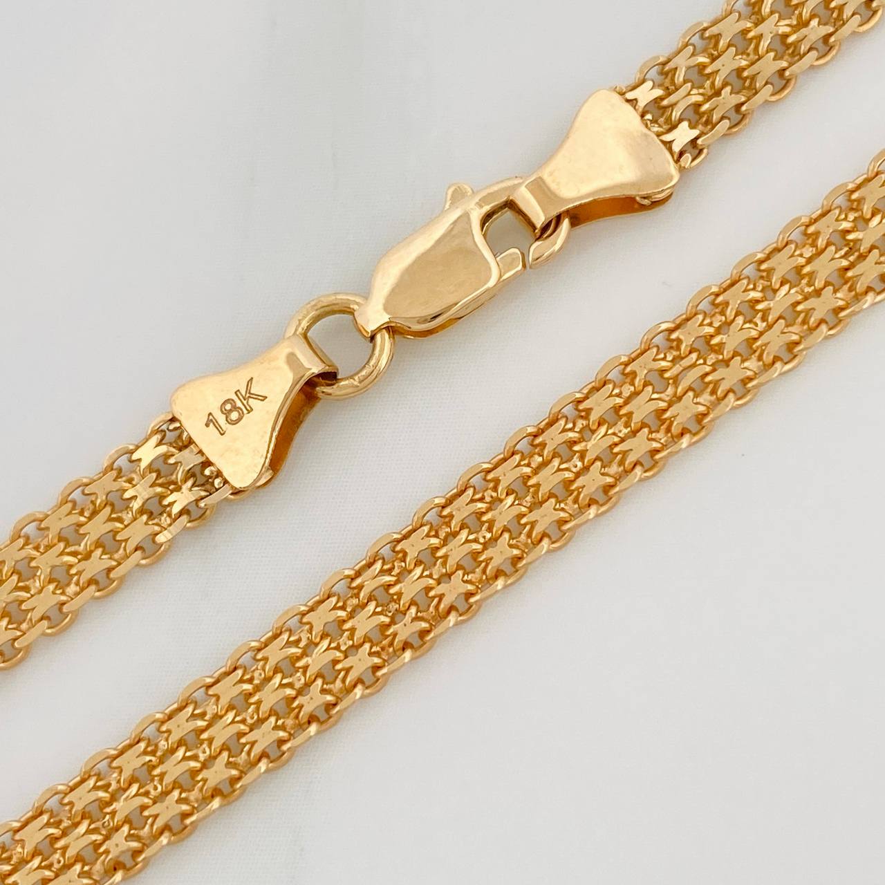 Bismark Chain 13.8gr / 22 1/4 in / 4.2mm Yellow Gold Nac.Esp. 18K &
