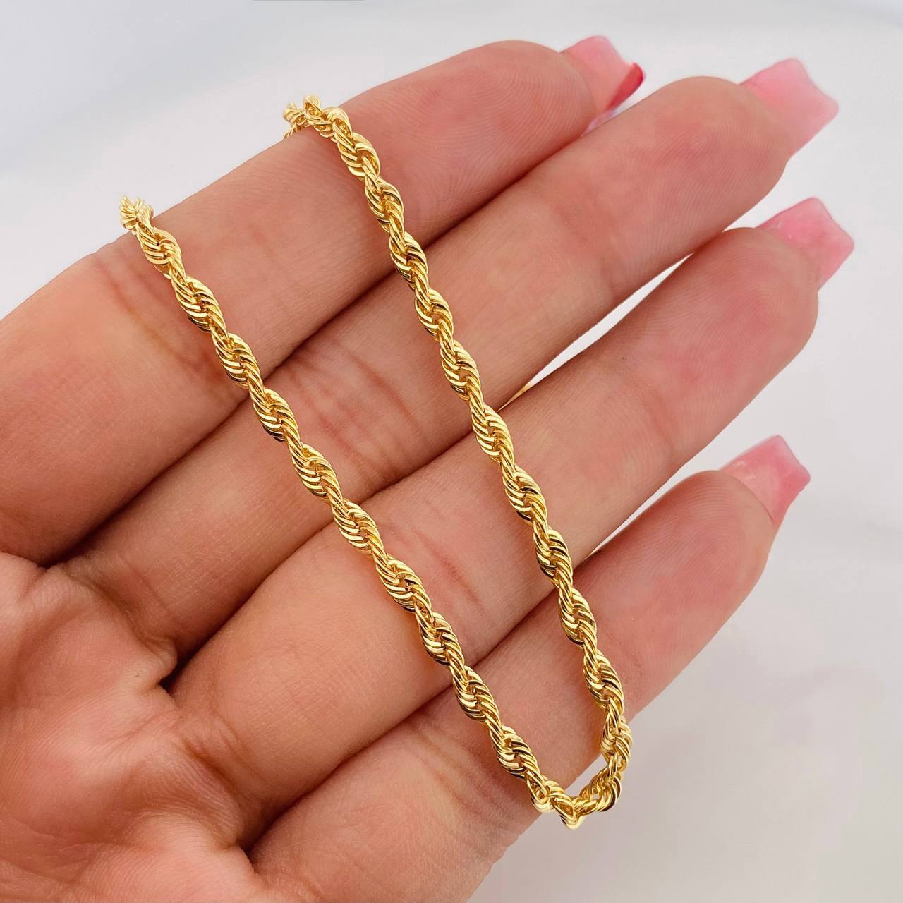 Cadena Lazo 5.45g / 25 1/2 in / 2.85mm Oro Amarillo 18K