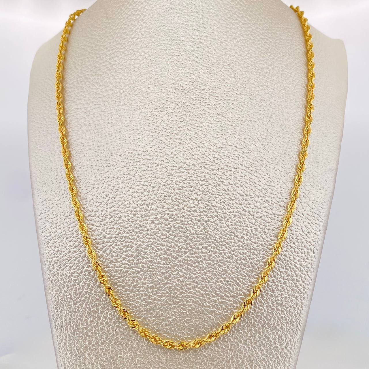 Cadena Lazo 5.45g / 25 1/2 in / 2.85mm Oro Amarillo 18K