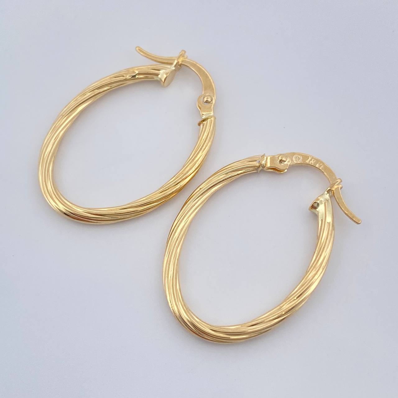 Candongas Lore Ovaladas 1.4gr / 1 in / Oro Amarillo 18K %
