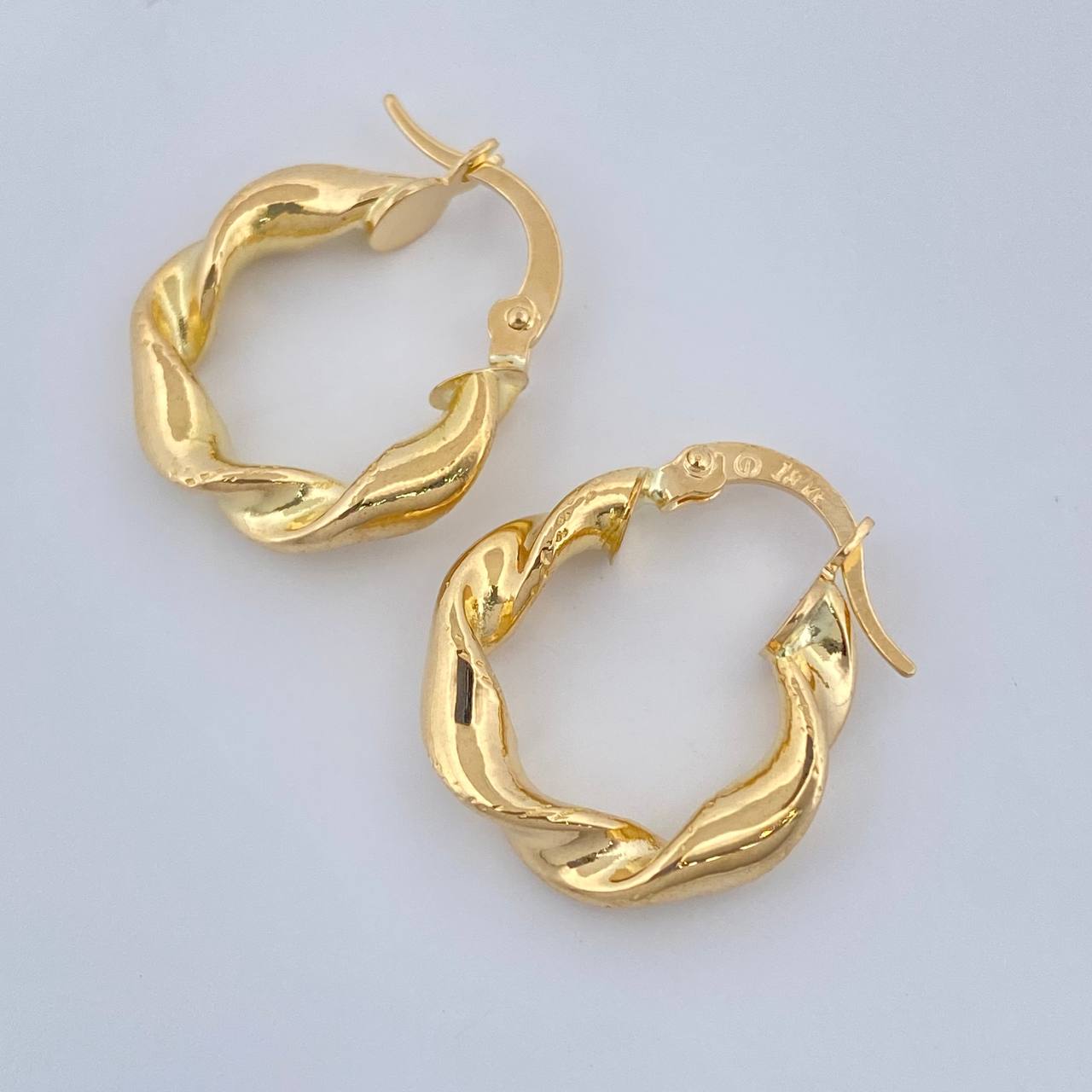 Candongas Deis 1.95gr / 3/4 in / Oro Amarillo 18K %