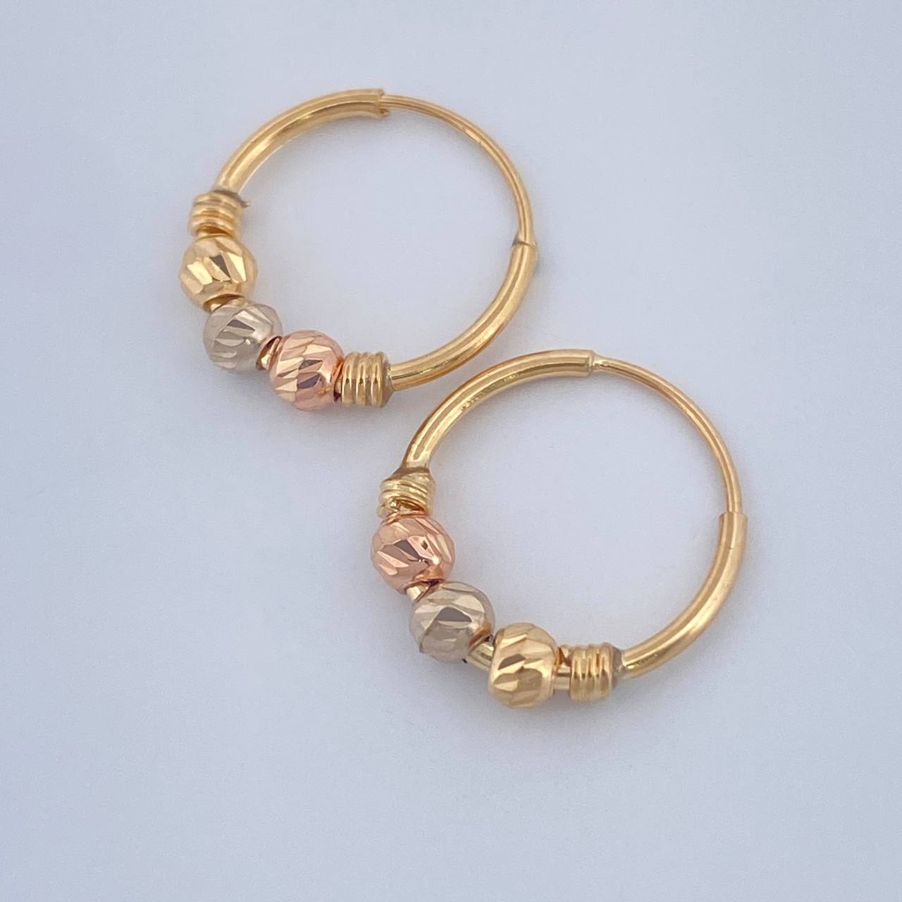 Candongas Trio 0.95gr / 1/2 in / Tres Oros 18K %