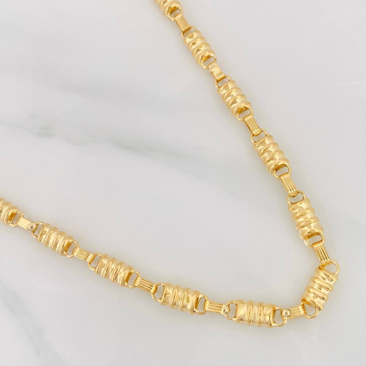 Rustic Barrel Chain 14.20g / 24 in / 3.34mm Yellow Gold 18K