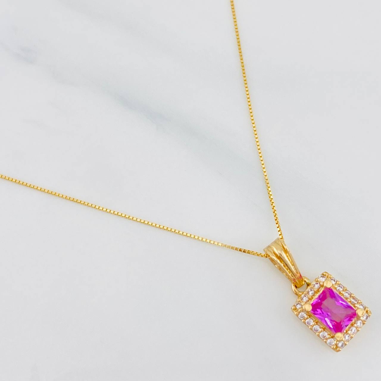 Venetian Chain Set + Square Halo Pendant / 2.45g / 20 in 18K Yellow Gold