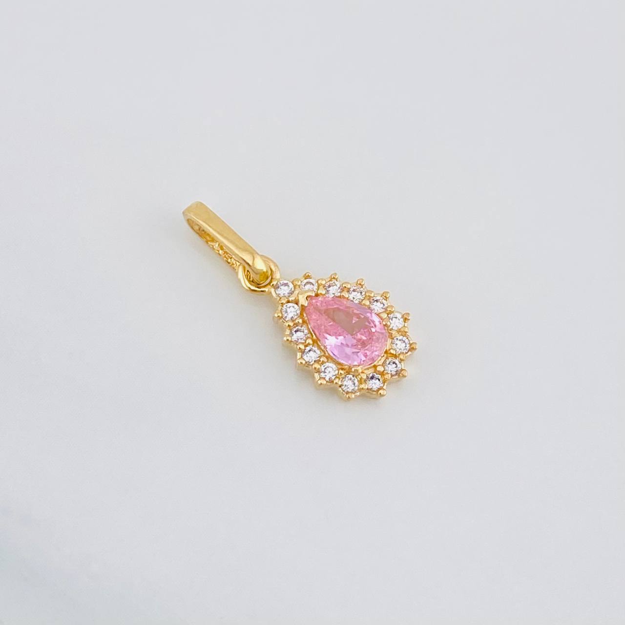 Pendant Halo Tear 1.2g / 3/4 in 18K Yellow Gold
