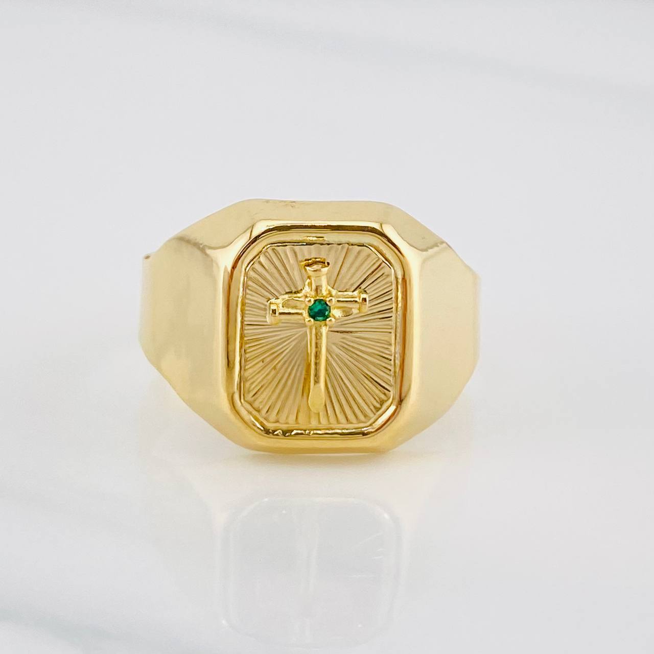 Cross Ring 3.75g / Size 12 Yellow Gold 18K