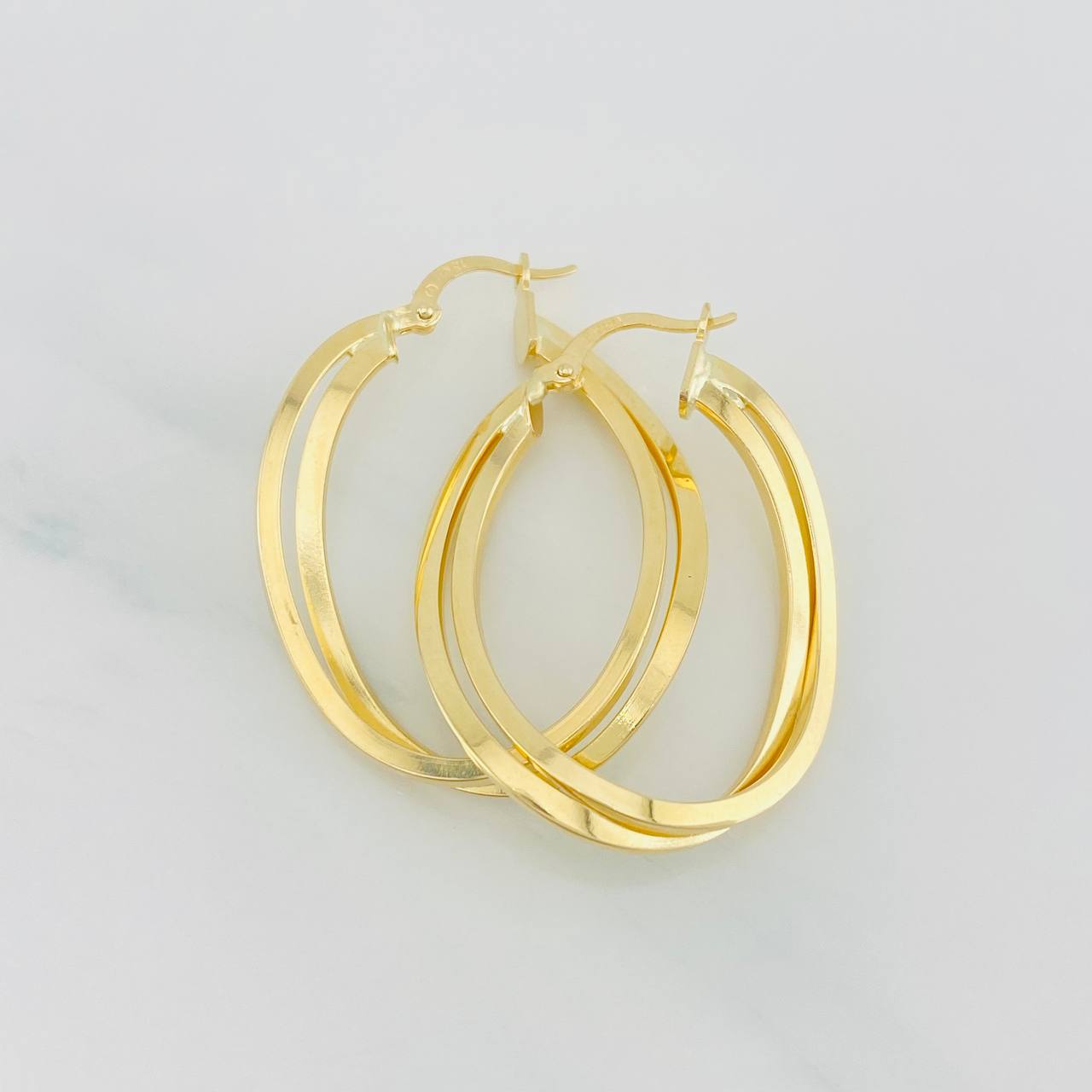 Hoop Earrings Double Hoop 3.15g / 1 1/2 in 18K Yellow Gold