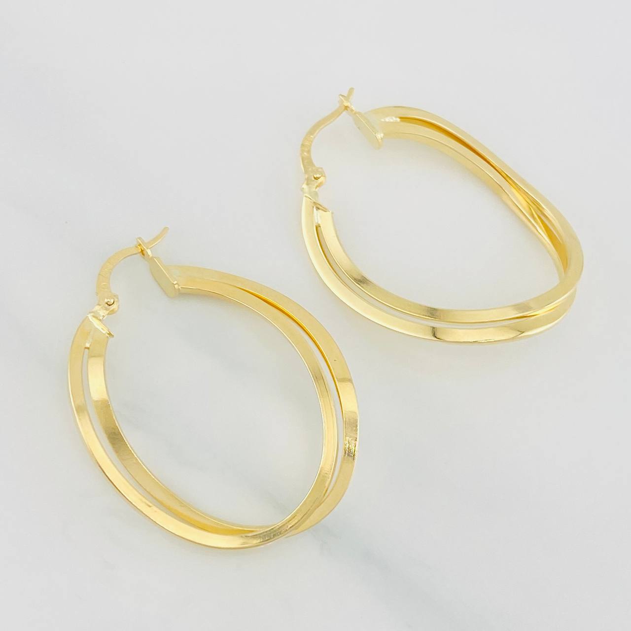 Hoop Earrings Double Hoop 3.15g / 1 1/2 in 18K Yellow Gold