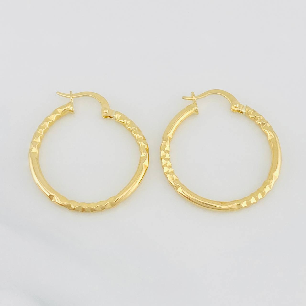 Hoop Earrings Megan 1.95g / 1 in Yellow Gold 18K