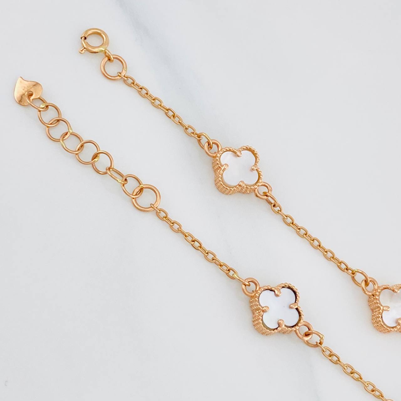 Pulso Modulable Aro Seguido Trebol 3.35g / 6 3/4 in - 7 1/2 in / 1.2mm Oro Rosa 18K
